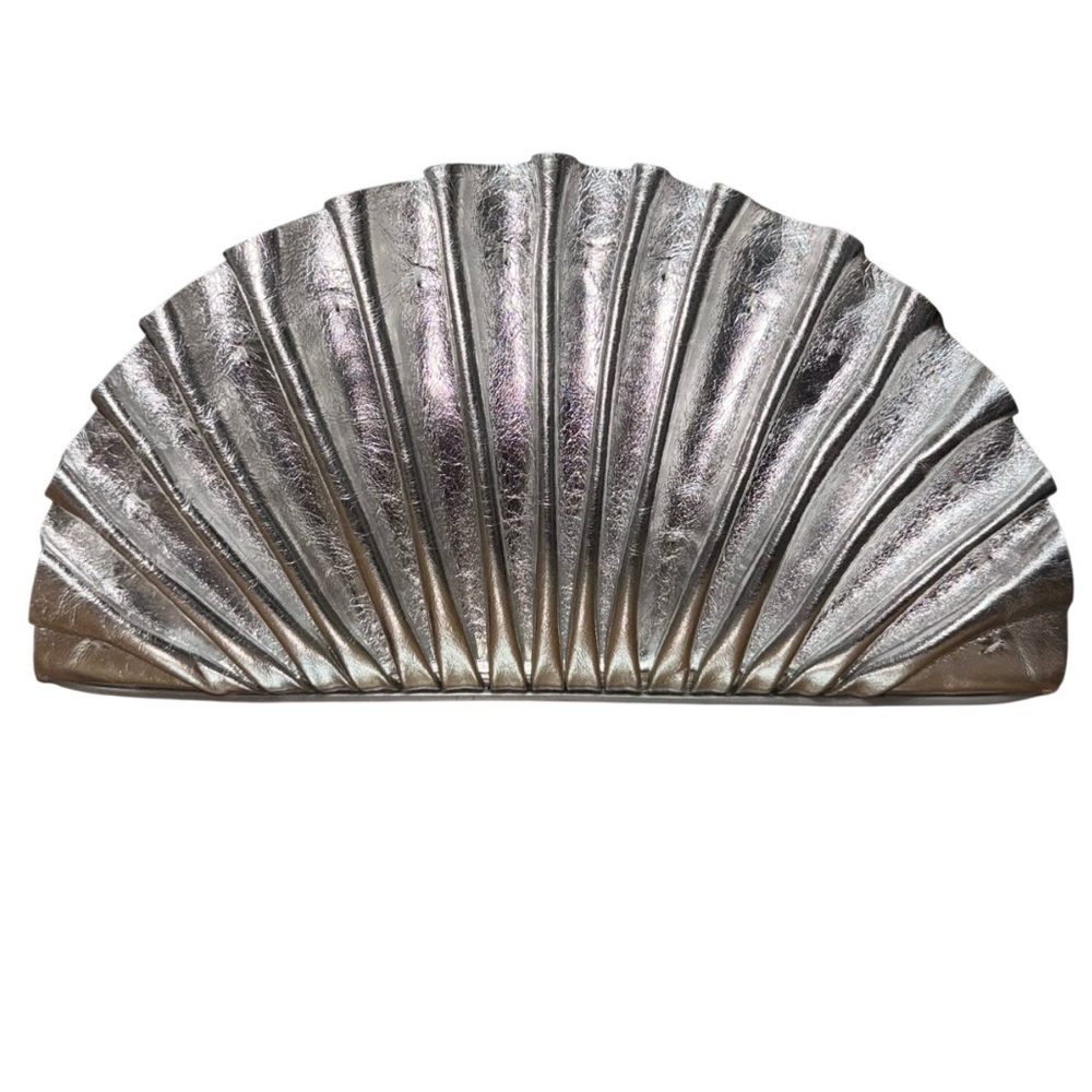 CULT GAIA 🩶 NALA MINI CLUTCH - Picture 2 of 6
